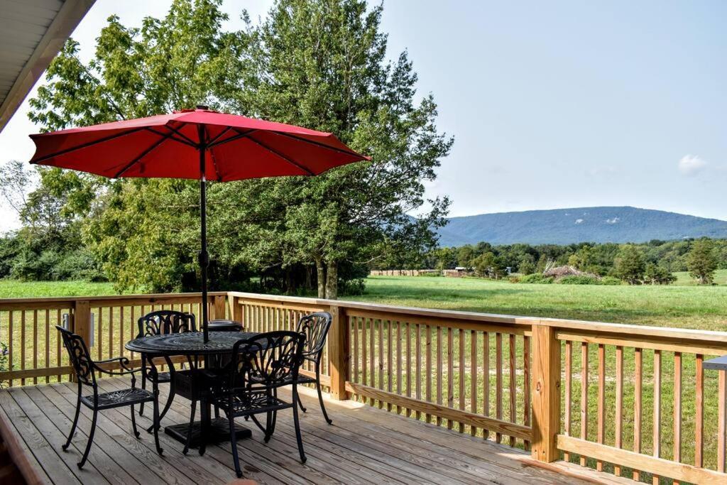 Holly Tree Retreat Located In Beautiful Luray, Va. Villa Eksteriør billede