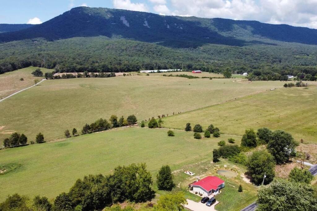 Holly Tree Retreat Located In Beautiful Luray, Va. Villa Eksteriør billede