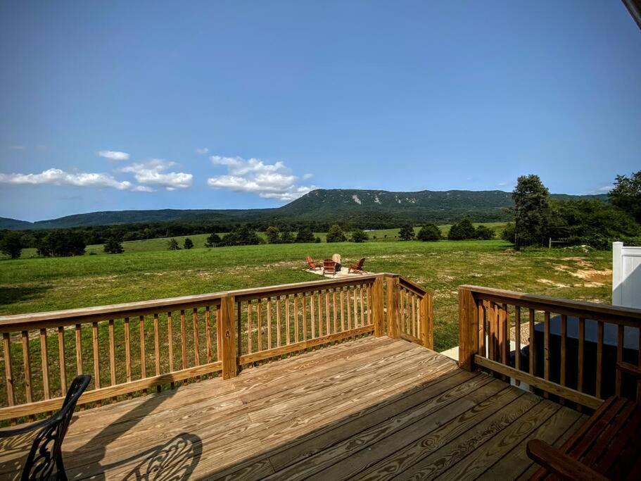 Holly Tree Retreat Located In Beautiful Luray, Va. Villa Eksteriør billede